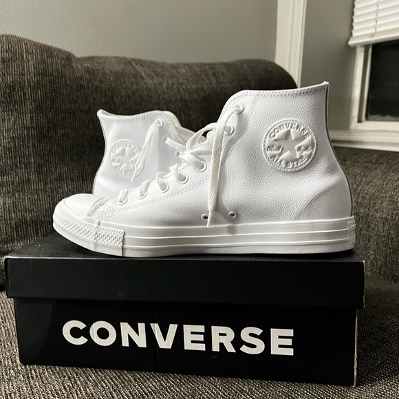 White high top converse - Picture 2 of 5